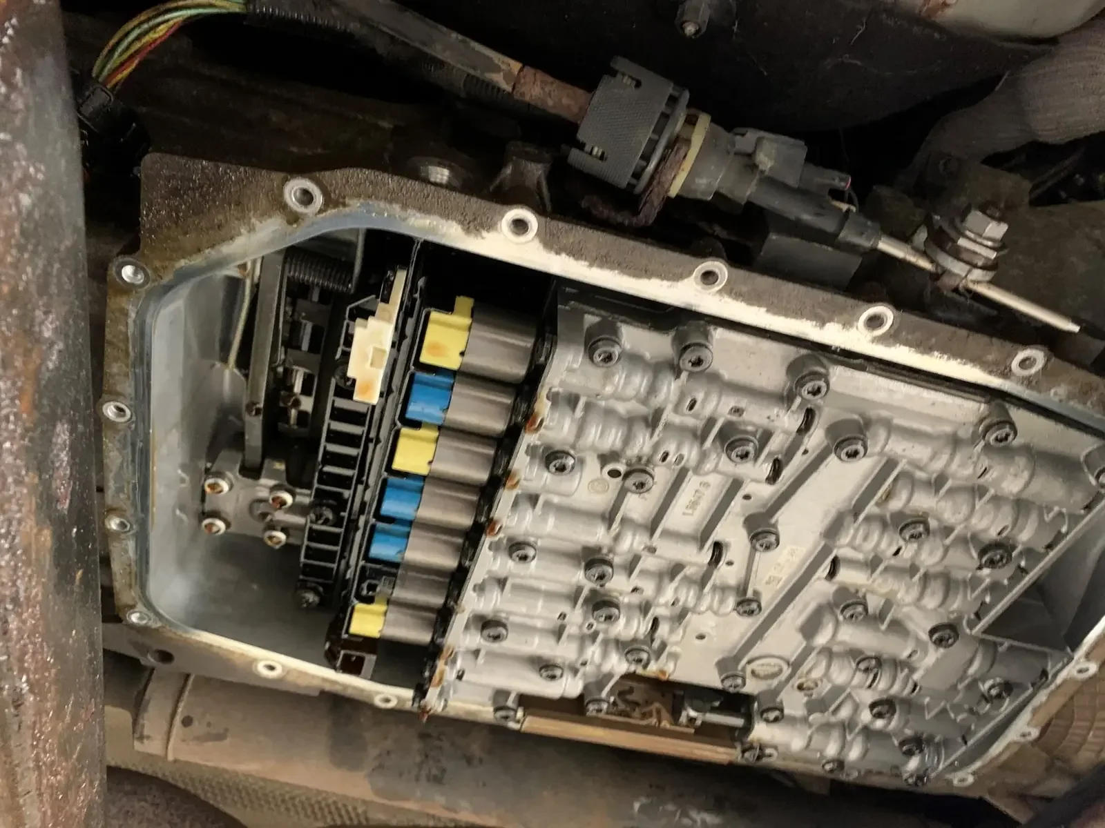 Automatic transmission service and gearbox fluid maintenance
