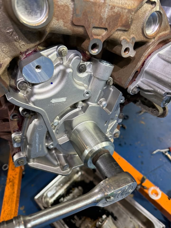 Hi followers Archie from AJ Thought a post a few pictures of some engine works