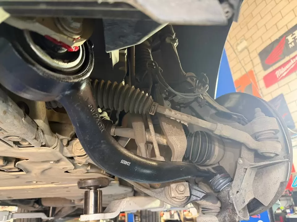 Range Rover L405 Suspension Workshop Record workshop photo 5