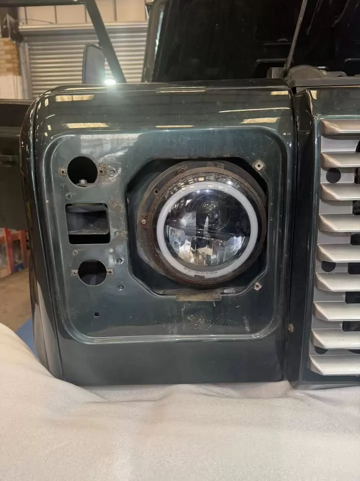 Defender 2.4 Puma Workshop Record workshop photo 11