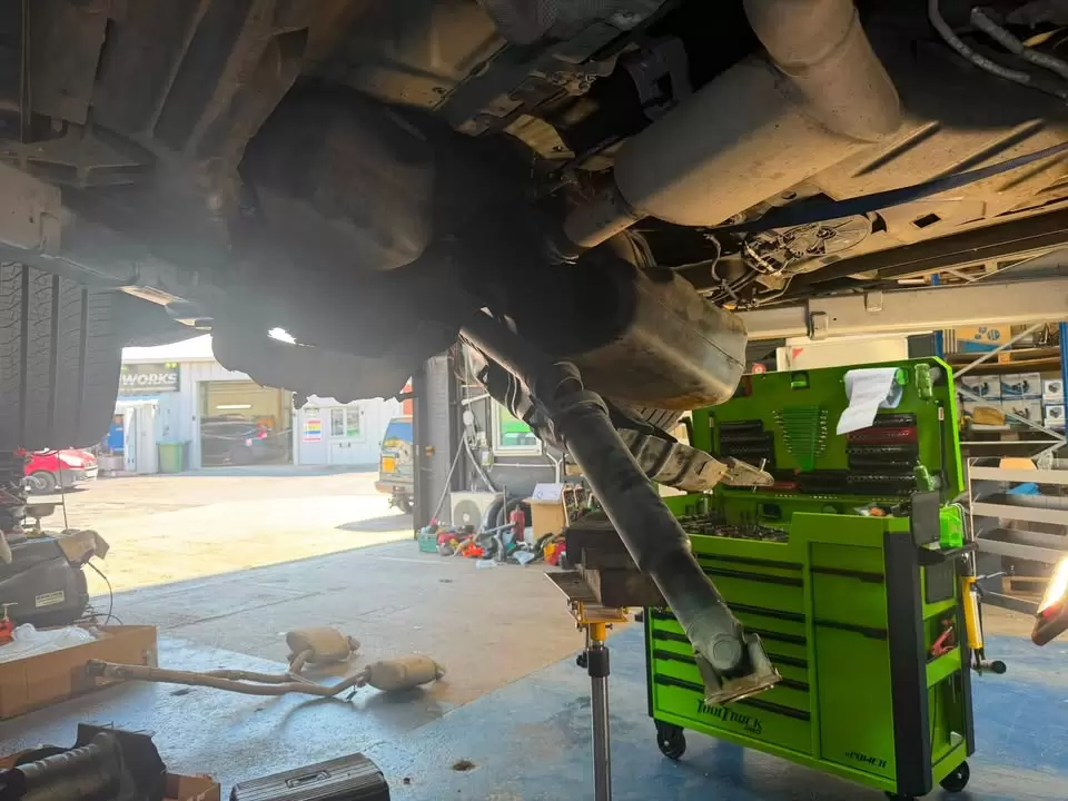 Range Rover Sport Fuel Tank Cradle Workshop Record workshop photo 4